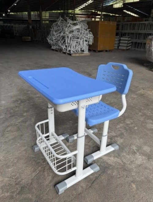 A-18 High quality class desk and chairs in good finishing