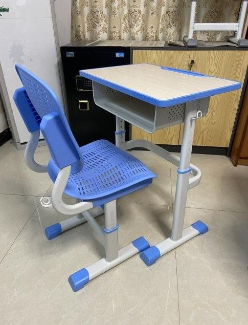 A-11 High quality class chairs in good finishing