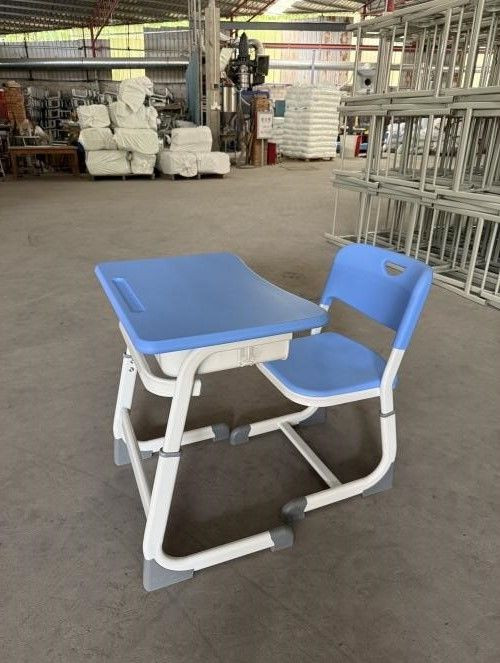 A-20 High quality class desk and chairs in good finishing