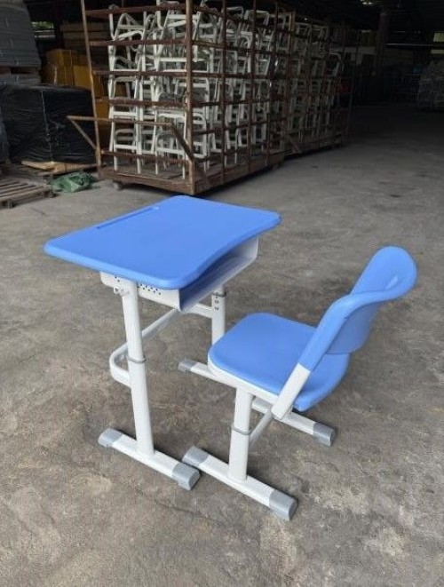 A-17 High quality class desk and chairs in good finishing