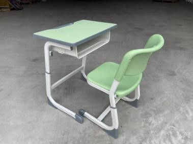 High quality class chairs in good finishing